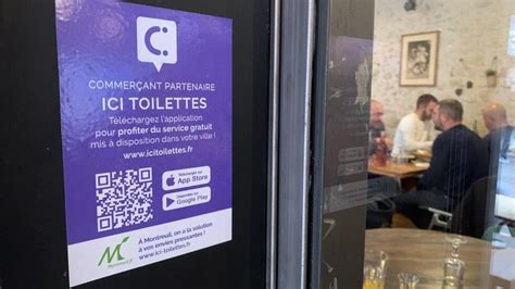 waze toilets paris.